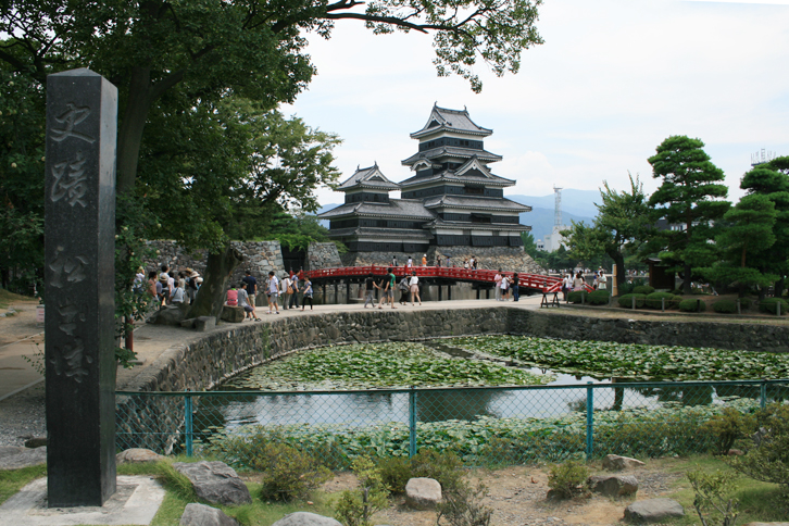 松本城